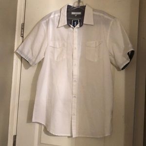 Men’s white short sleeve button down